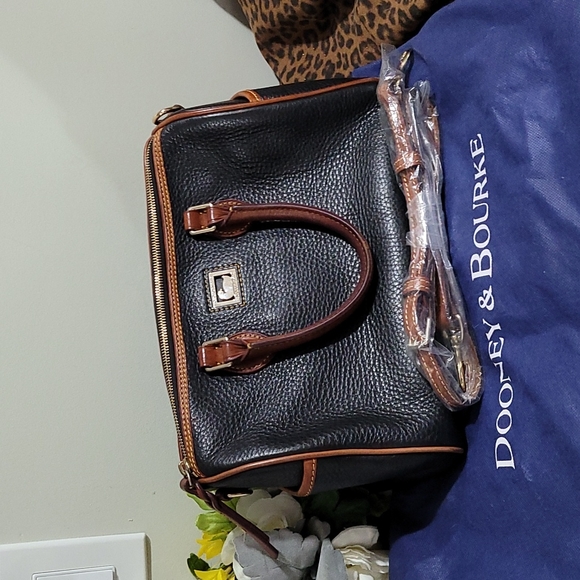 Dooney & Bourke Bags Dooney And Bourke Vintage Satchel Bag Poshmark